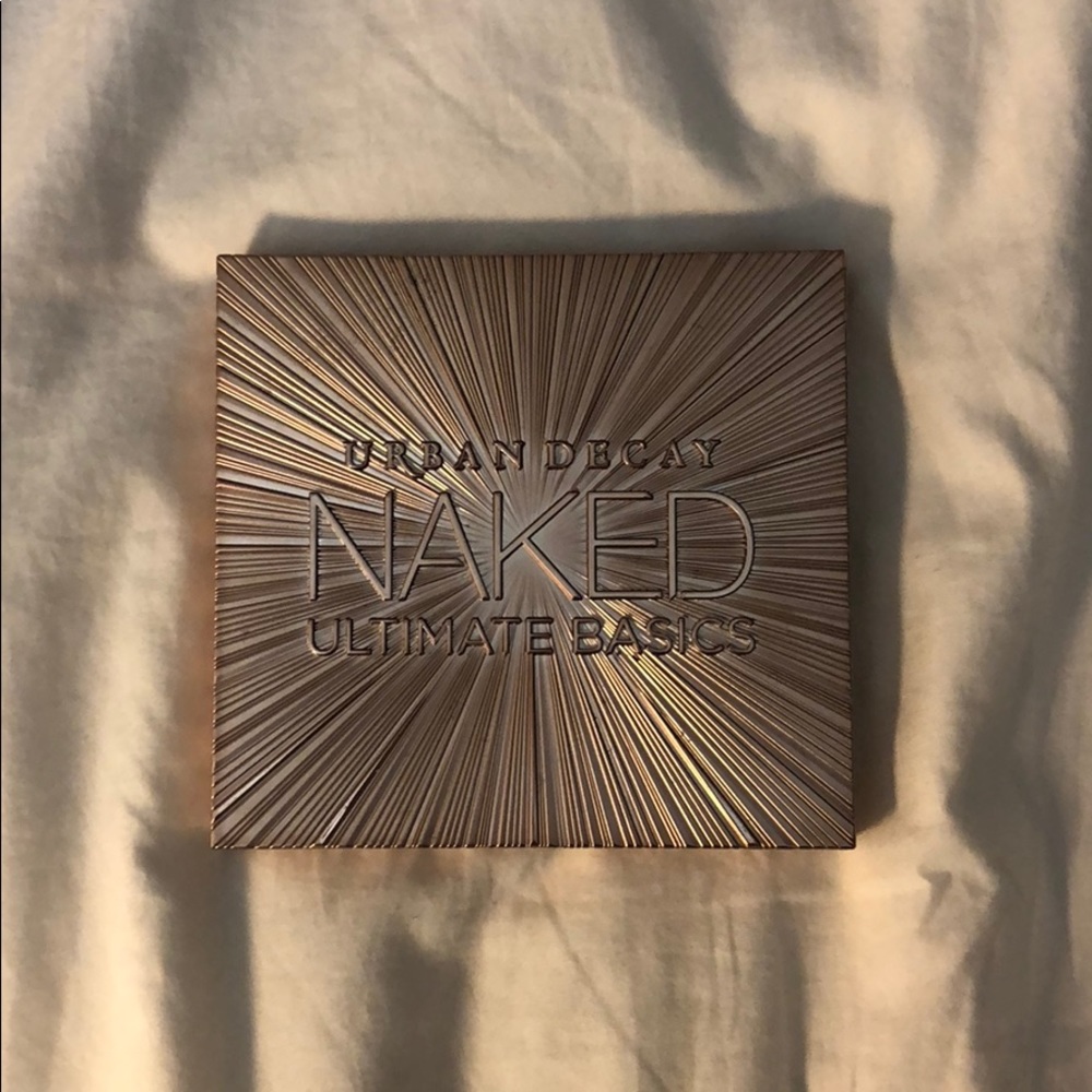 Naked Ultimate Basics Palette